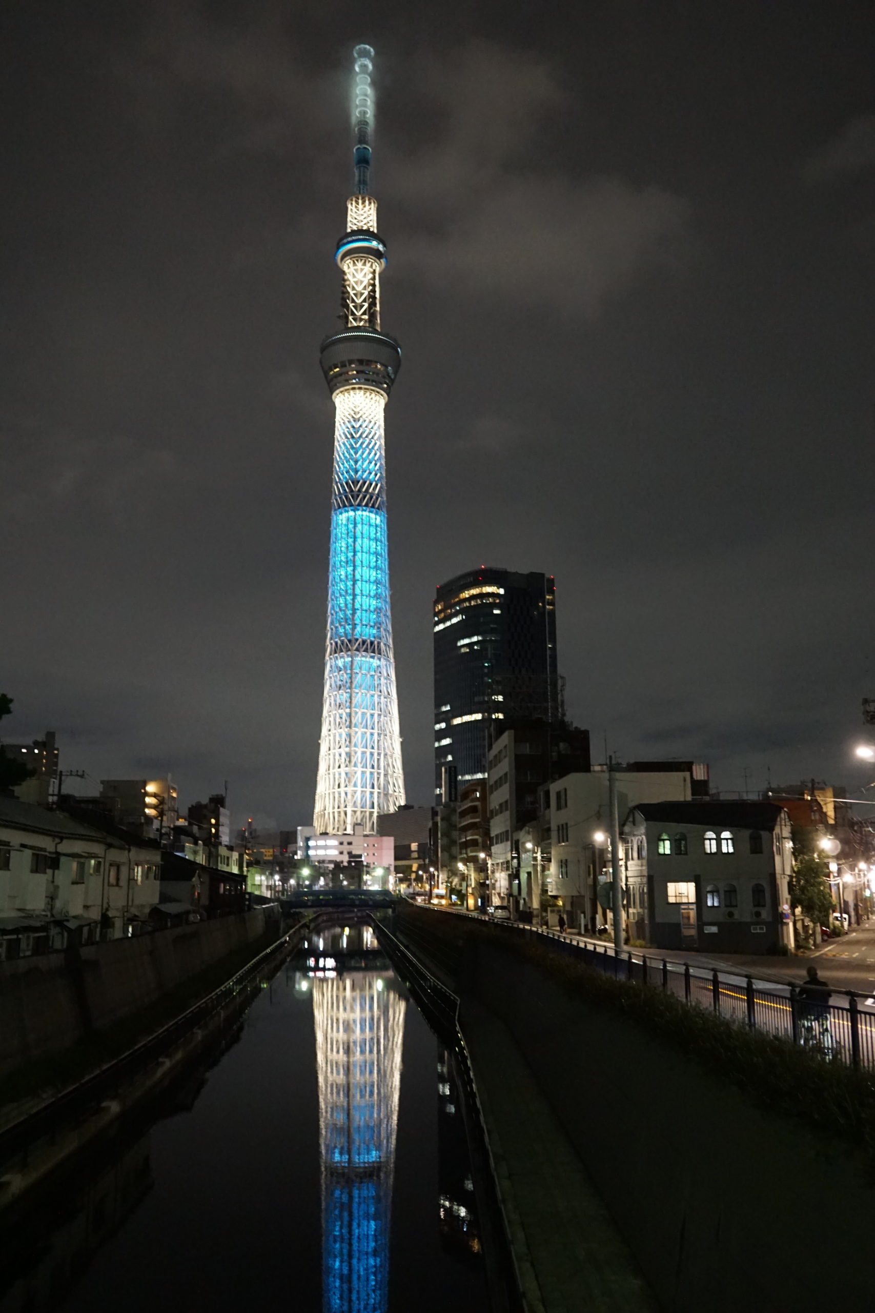 十間橋から見えるスカイツリー